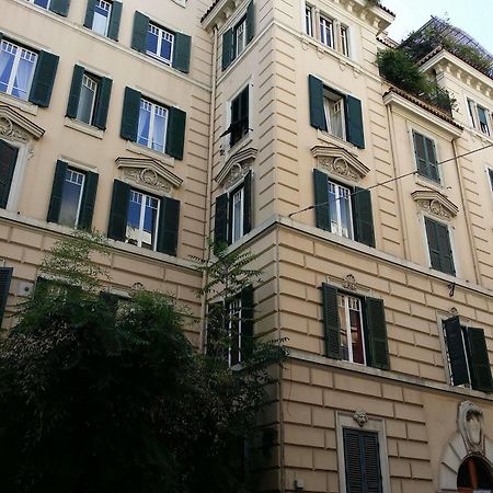 La Breccia A Porta Pia Bed & Breakfast Rome Exterior photo