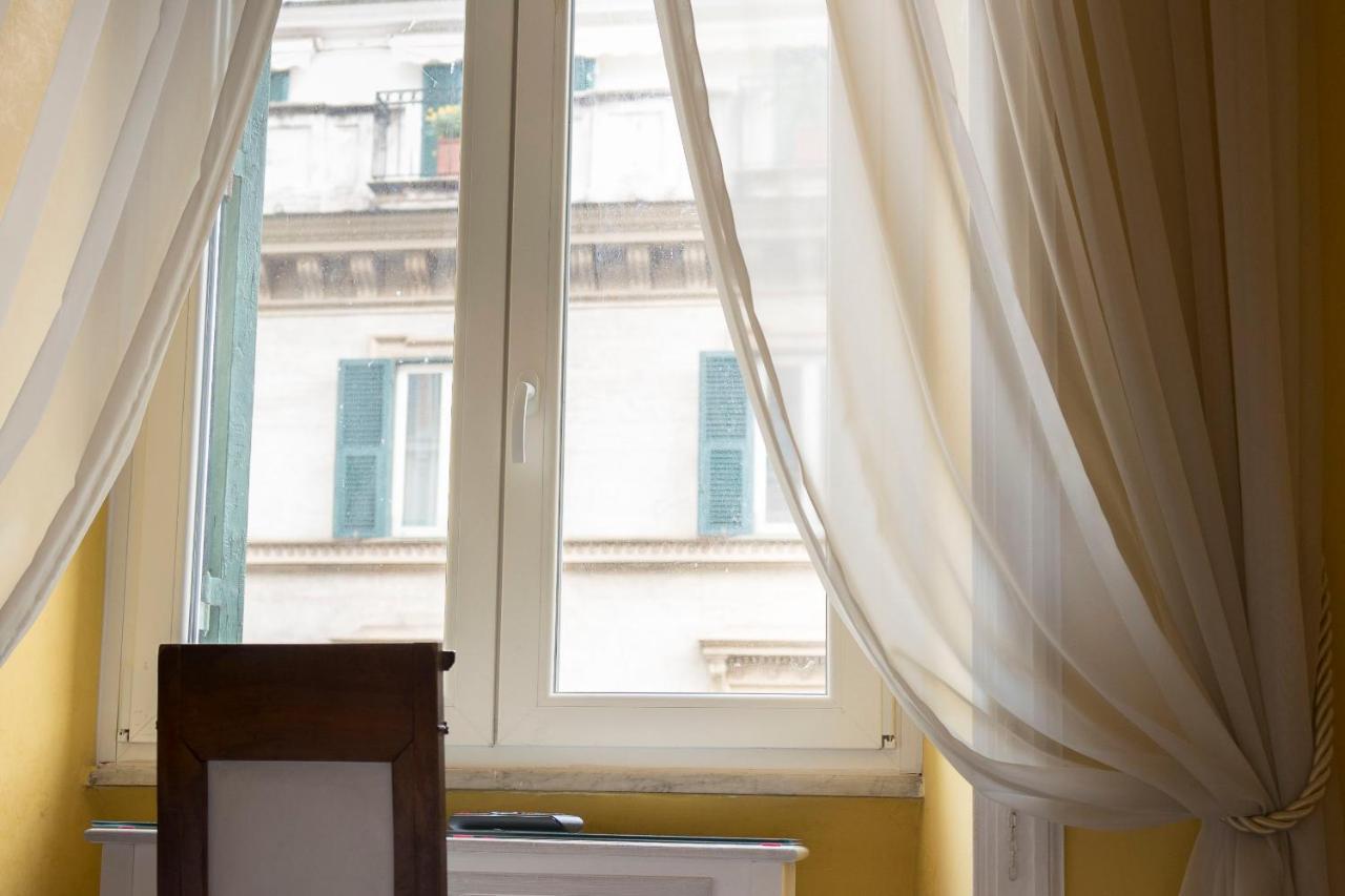 La Breccia A Porta Pia Bed & Breakfast Rome Exterior photo