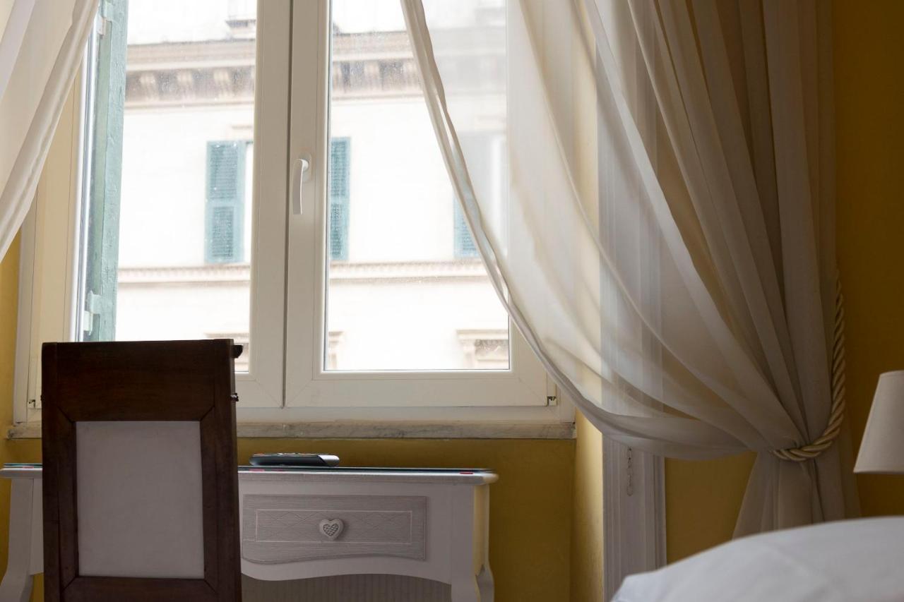 La Breccia A Porta Pia Bed & Breakfast Rome Exterior photo