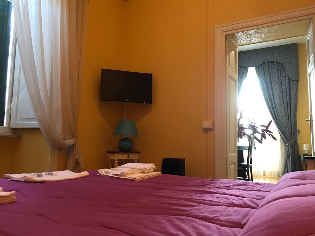 La Breccia A Porta Pia Bed & Breakfast Rome Exterior photo